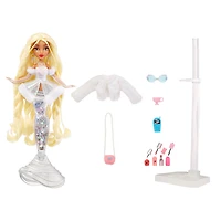 Mermaze Mermaidz Winter Waves Gwen Mermaid Fashion Doll