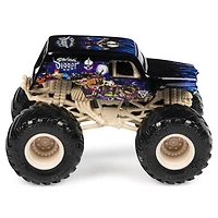 Monster Jam, Official Sonuva Digger Monster Truck, Die-Cast Vehicle, Boneyard Trucks Series, 1:64 Scale