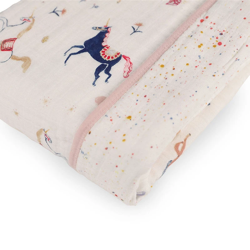 Red Rover - Cotton Muslin Quilt - Little Unicorns
