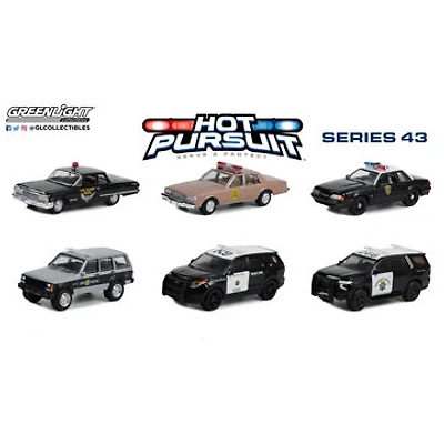 1:64 Chaude Poursuite Série 43 - L'assortiment peut varier