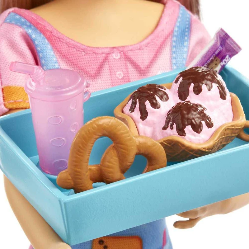 Barbie Skipper Premiers Jobs Coffret Snack-Bar, avec accessoires
