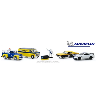 1:64 Dioramas multi-voitures - Michelin Service Center