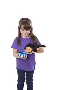 Melissa & Doug Tote & Tour Ensemble de jeu pour animaux de compagnie avec 2 peluches (15 pièces)