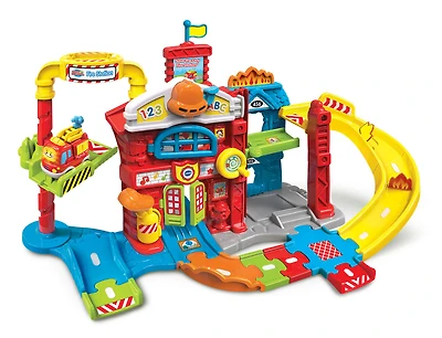 Tut Tut Bolides- Maxi caserne de pompiers + Louis, SOS incendie - Version Anglaise