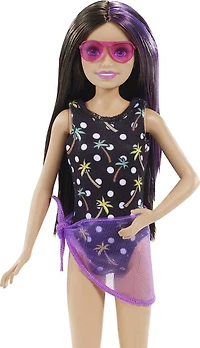 Poupées et coffret de jeu Skipper Babysitters Inc. Barbie avec poupée Skipper Gardienne d'enfants, poupée tout-petit avec maillot de bain à changement de couleur, piscine pour enfants, Baleine jouet aspergeuse et accessoires