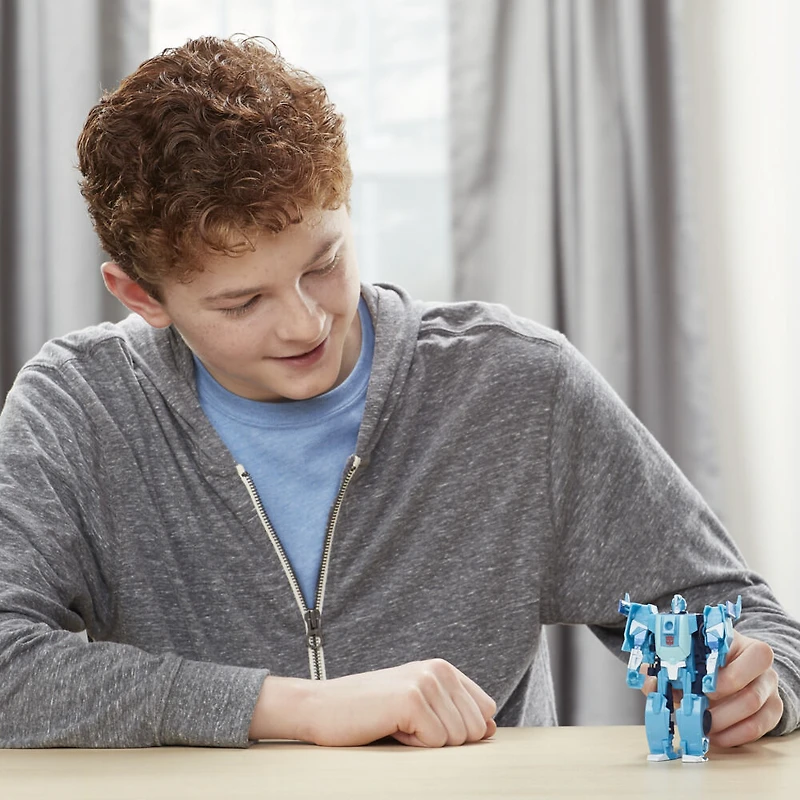 Transformers Cyberverse 1-Step Changer Soundwave