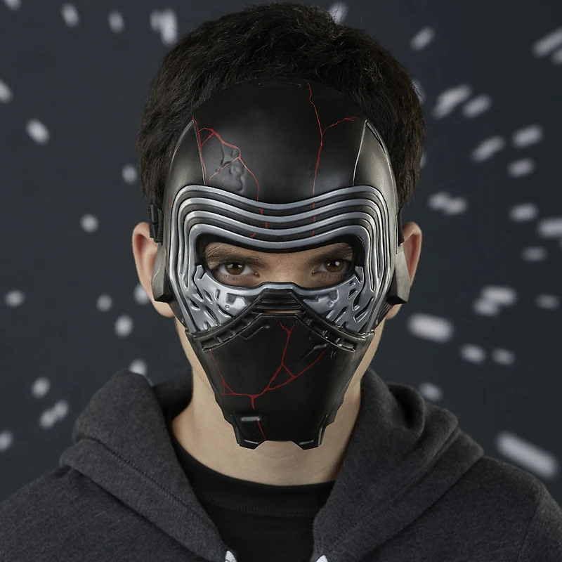 Star Wars, masque de Kylo Ren