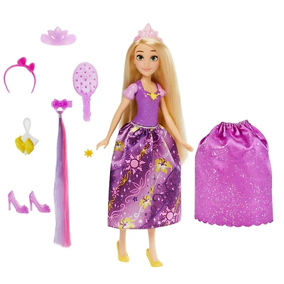 Disney Princess, Princesse et surprises, poupée mannequin Raiponce, 10 vêtements et accessoires