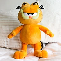 Garfield en peluche version classique- expression grognon - Moyen