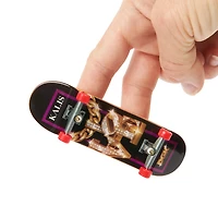 Tech Deck, Coffret de 4 fingerboards Ultra DLX, Skateboards DGK, Mini skateboards personnalisables à collectionner