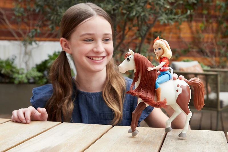 Spirit Untamed - Poupée Abigail, cheval Boomerang