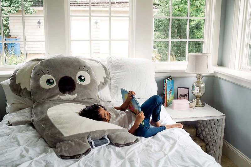 Soft Landing   Luxe Lounger Coussin Personnage Koala