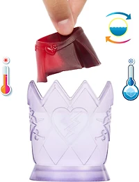 Disney Descendants: The Rise of Red Coffret poupée Red fille de la Reine de Coeur, avec le Livre de Sorcière Magique, un mélange pour fabriquer du slime et des surprises