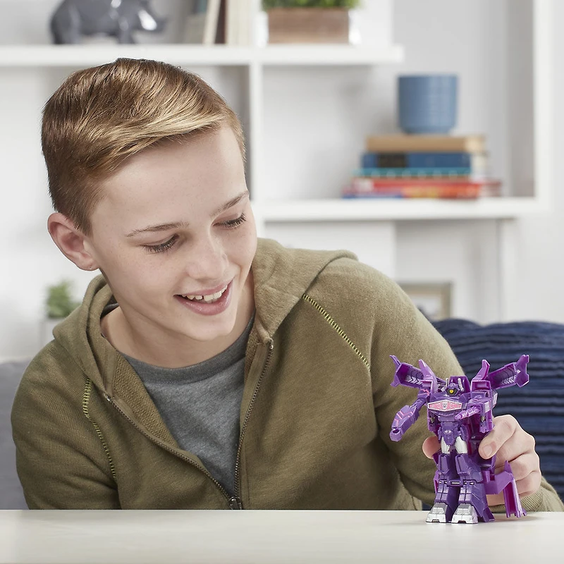 Transformers Cyberverse Action Attackers: 1-Step Changer Shockwave