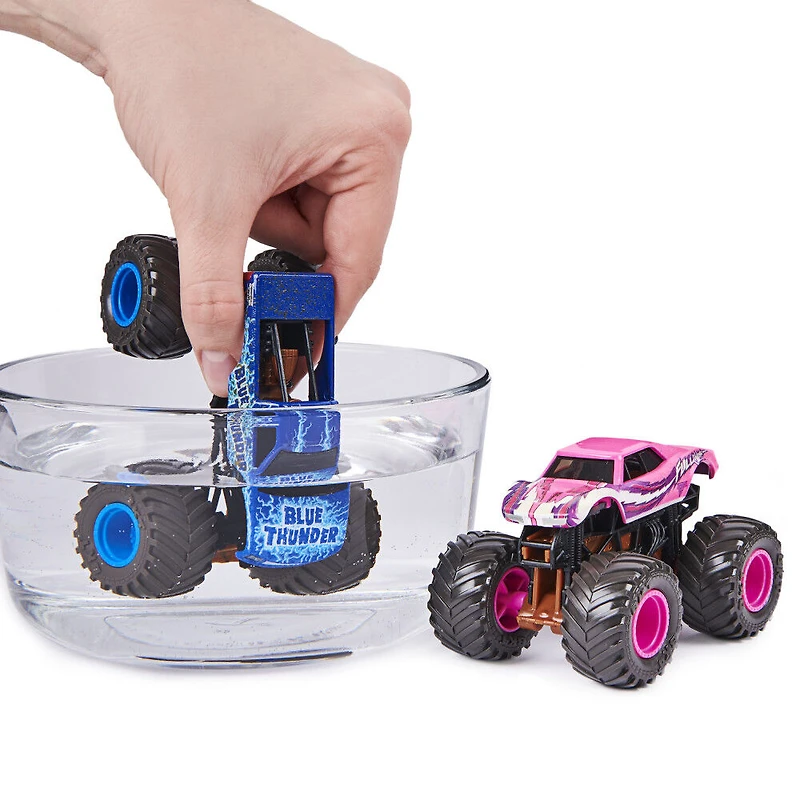 Monster Jam, Coffret de 2 monster trucks officiels en métal moulé Blue Thunder vs Full Charge qui changent de couleur, échelle 1:64