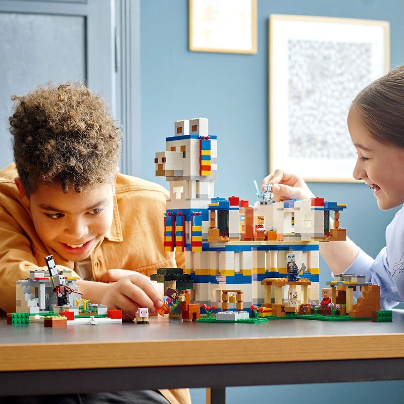 LEGO Minecraft Le village lama 21188 Ensemble de construction (1 252 pièces)