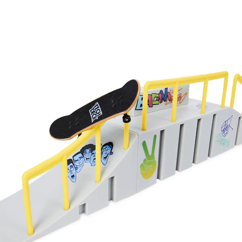 Tech Deck, Build-A-Park World Tour, Parc de Flamengo (Brésil), Coffret rampe avec fingerboard Signature - Édition anglaise