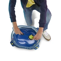 Beyblade Burst QuadStrike, set de combat Thunder Edge avec arène Beystadium, 2 toupies et 2 lanceurs