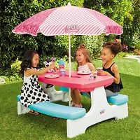 L.O.L. Surprise! Easy Store Table with Umbrella - Easy Assembly