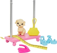 Barbie -Brooklyn -Coffret de jeu -Poupée Coiffeuse et 14 accessoires