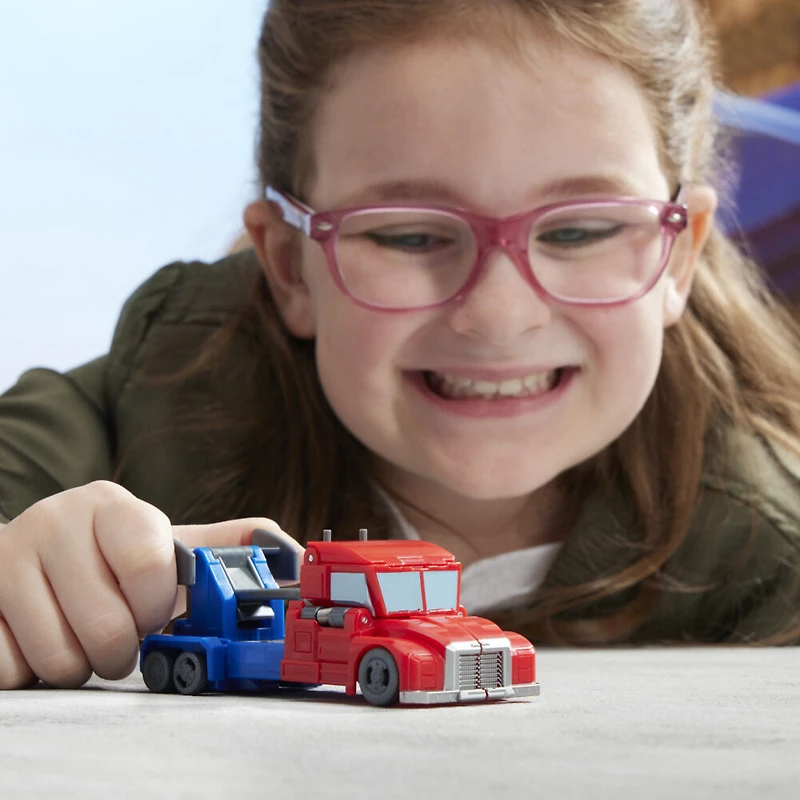 Transformers Earthspark Smash Changers 1 étape