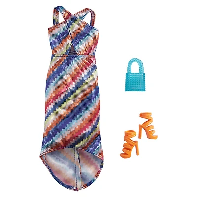 Pack Tenue Complète Barbie avec Robe Nacrée à Rayures, Sac à Main Bleu et Chaussures Orange, Vêtements de Poupée