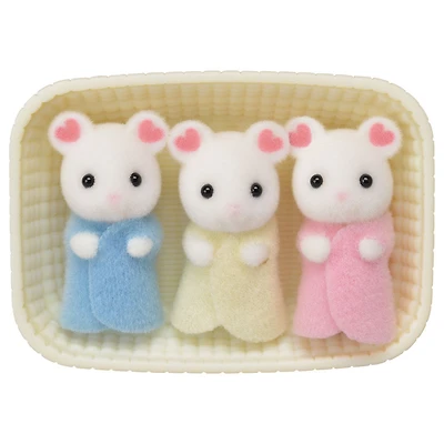 Calico Critters Marshmallow Mouse Triplets, lot de 3 figurines de poupée à collectionner avec accessoire berceau