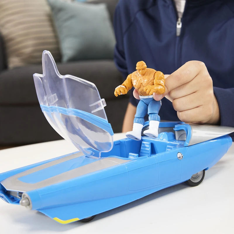 Marvel Studios The Fantastic Four Epic World of Action Hover & Cruise Fantasticar, Figure and Toy Car Set