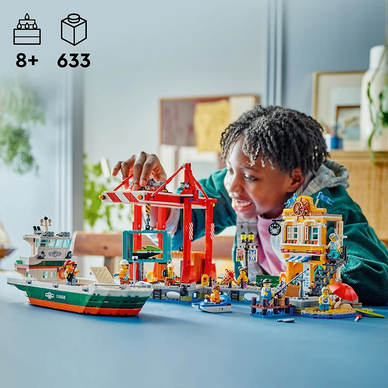 LEGO City Le port maritime et le navire de marchandises Jouet 60422