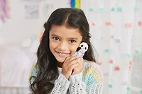 Calico Critters Pookie Panda Family, Lot de 4 figurines de poupée à collectionner