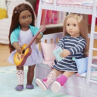 Poupée 46 cm avec jambe artificielle, Suzee, Our Generation