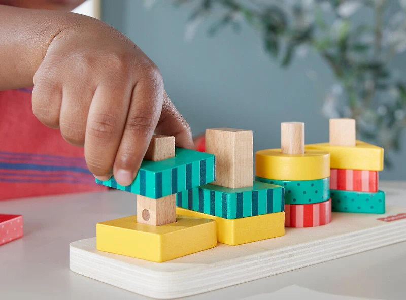 Fisher-Price Empileur de formes en bois, triage, 13éléments