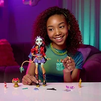 Poupée Monster High Jinafire Long avec son animal de compagnie Yun Yun