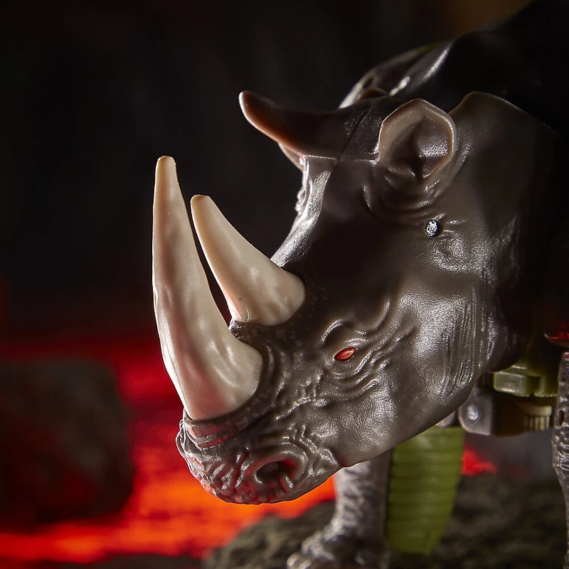 Transformers Generations War for Cybertron : Kingdom, WFC-K27 Rhinox de 17,5 cm, classe Voyageur