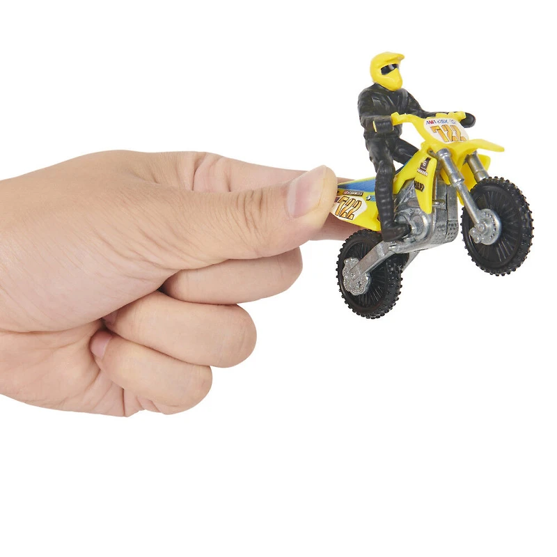 Supercross, Authentic Adam Enticknap 1:24 Scale Die-Cast Motorcycle with Rider Figure