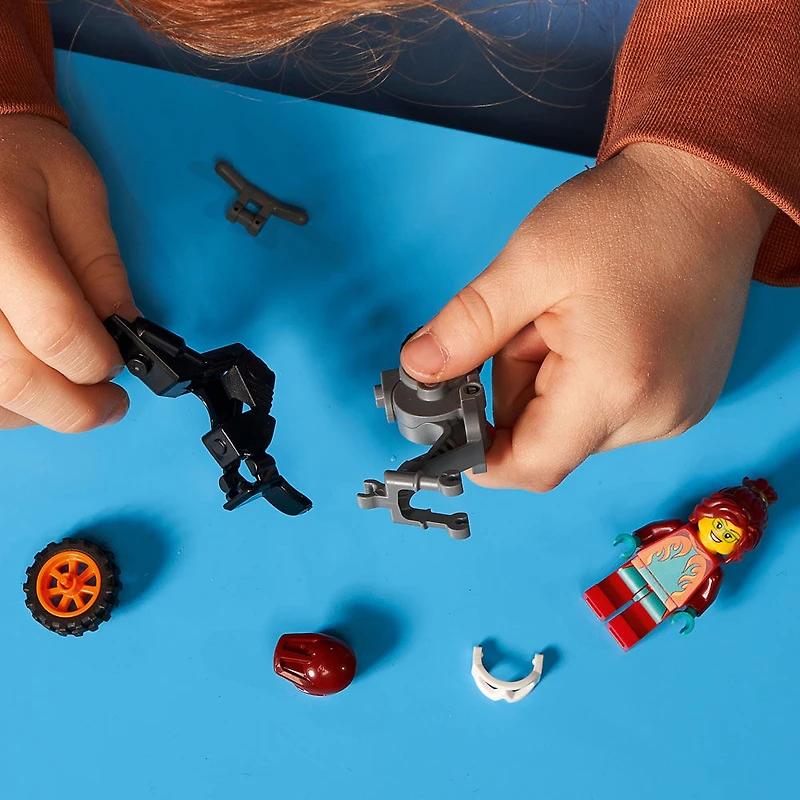 LEGO City Stuntz La moto de cascades de feu 60311 (11 pièces)