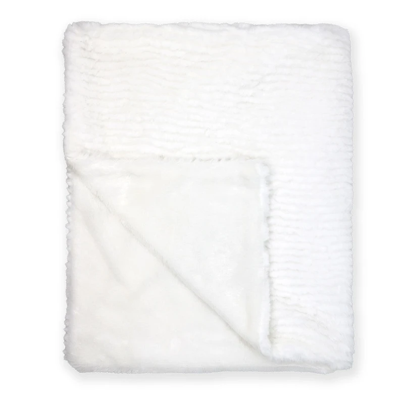 Signature Mode Bébé Couverture en peluche striée : blanc
