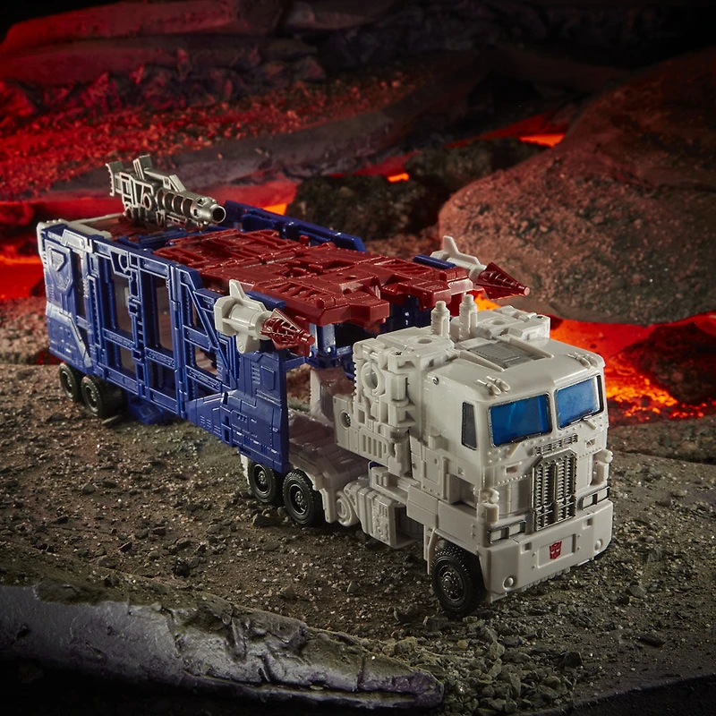 Transformers Generations War for Cybertron: Kingdom - WFC-K20 Ultra Magnus classe Leader