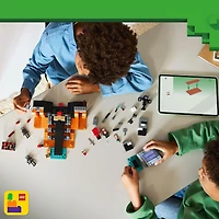 LEGO Minecraft La Bataille des Withers - Cadeau de Jeu de Simulation pour Joueur, Ensemble de Construction avec Jouet d'Établi 21590