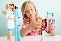 Barbie Carrières - Coffret de jeu Ophtalmologiste.