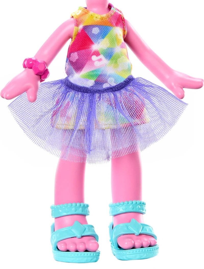 DreamWorks Trolls Band Together Chic Queen Poppy Fashion Doll & 10+ Styling Accessories