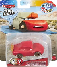 Disney and Pixar Cars On The Road Changeurs de couleurs Cave Lightning McQueen
