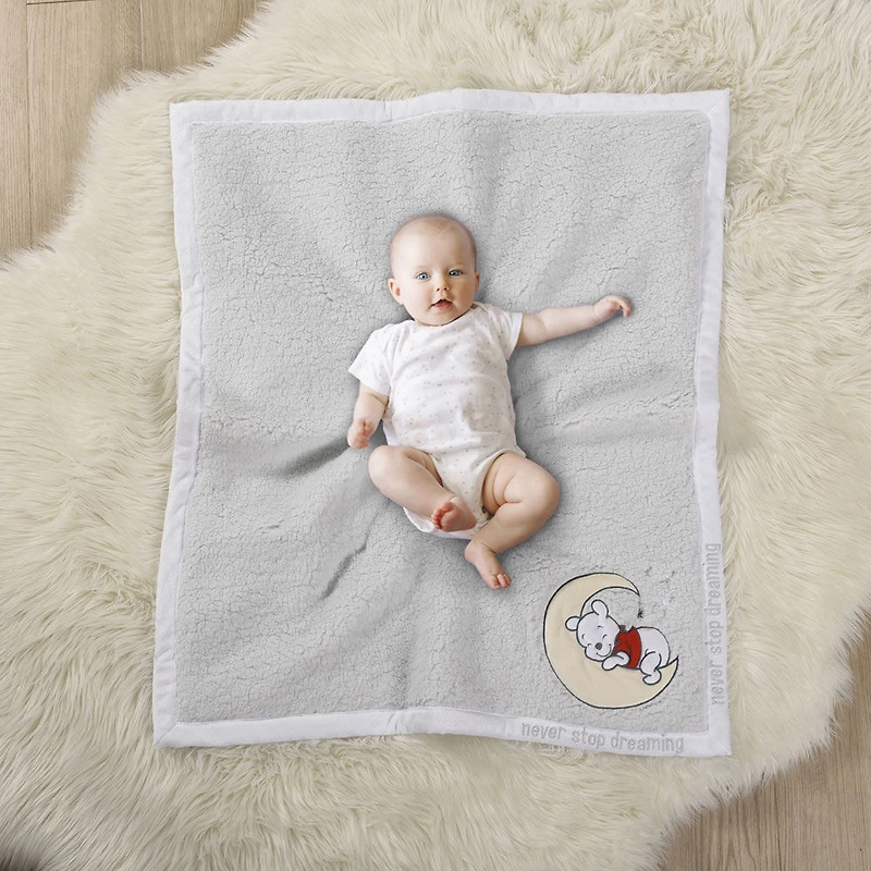 Disney Winnie the Pooh My First Blankie Sherpa Blanket