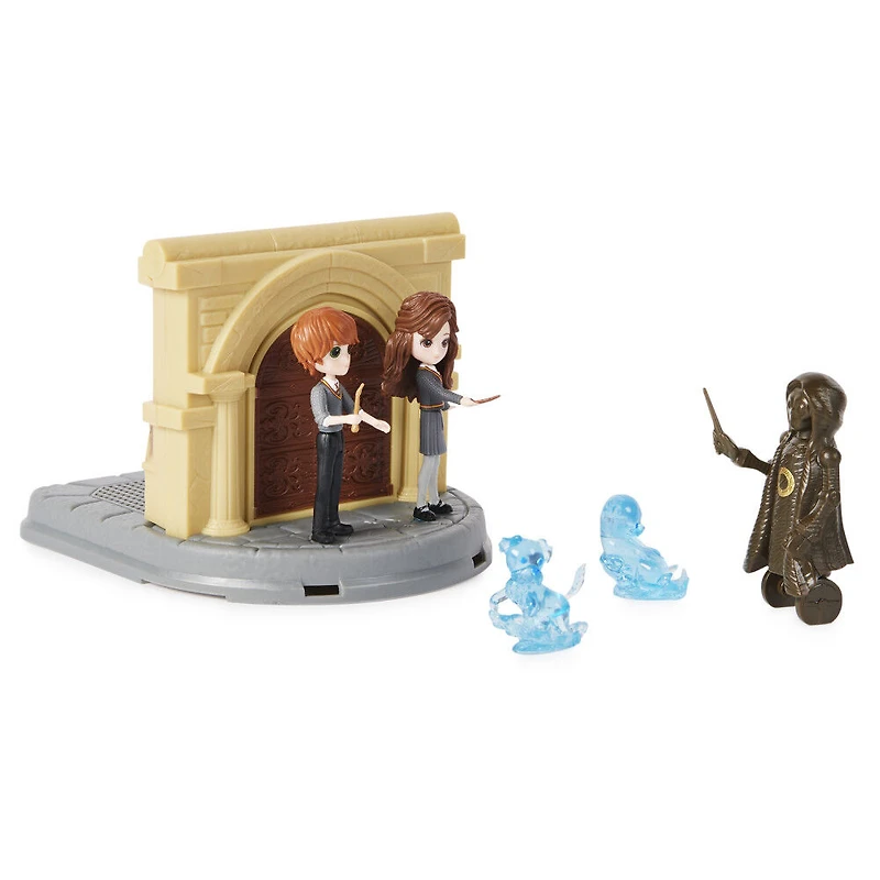Wizarding World Harry Potter, Coffret Room of Requirement transformable 2 en 1 avec 2 figurines exclusives et 3 accessoires