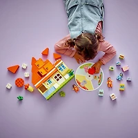 LEGO DUPLO LEGO DUPLO La Maison de la Famille de Bluey avec Jeu de Mémoire, Jouet Interactif qui Incite au Jeu de Simulation 10459