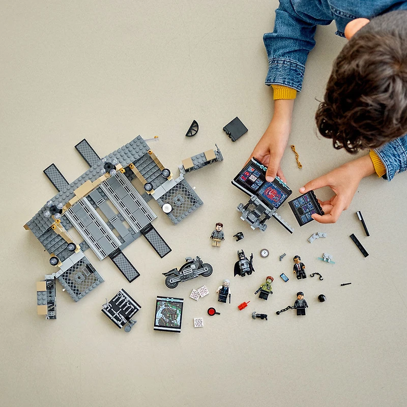 LEGO DC Batman Batcave: l'affrontement du Sphinx 76183 Ensemble de construction (581 pièces)