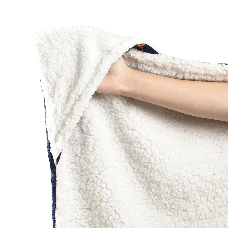 Couverture à capuche des Oilers d'Edmonton de la LNH (50 x 70 po)