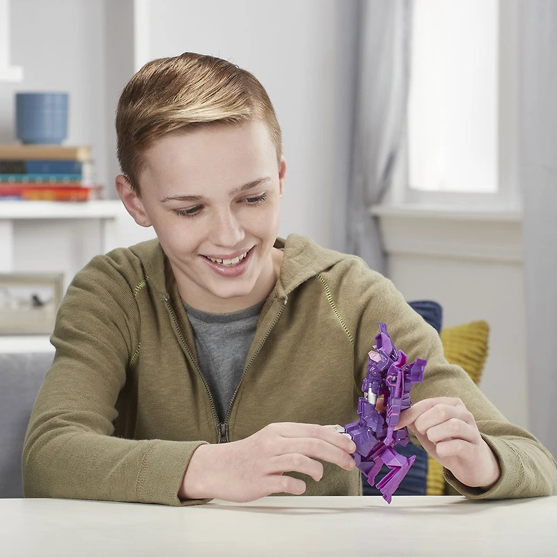 Transformers Cyberverse Action Attackers: 1-Step Changer Shockwave