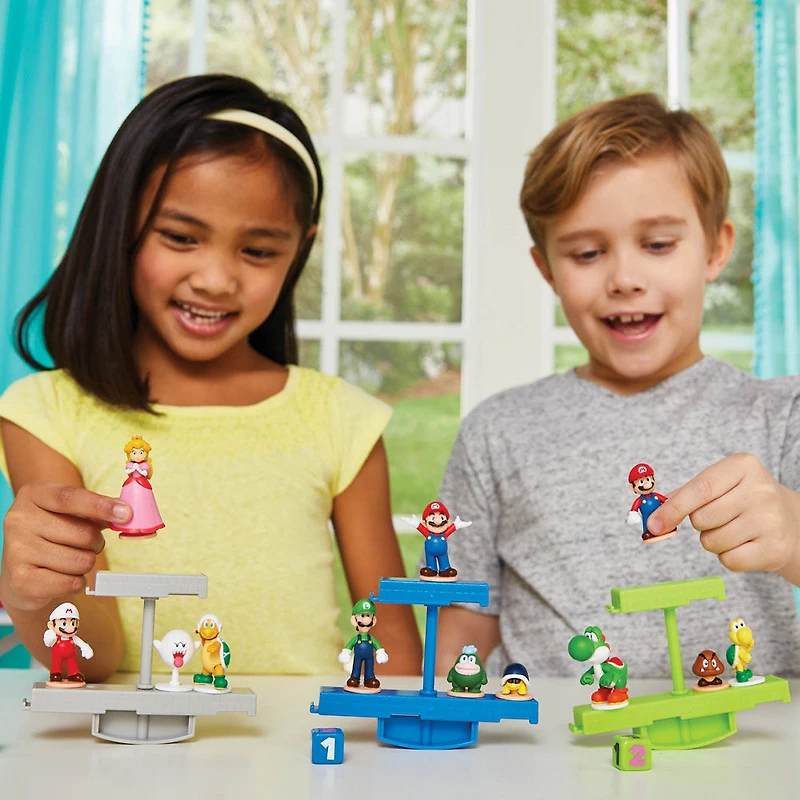 Epoch Games Super Mario Balancing Games, jeu d'adresse sur table avec figurines d'action Super Mario à collectionner