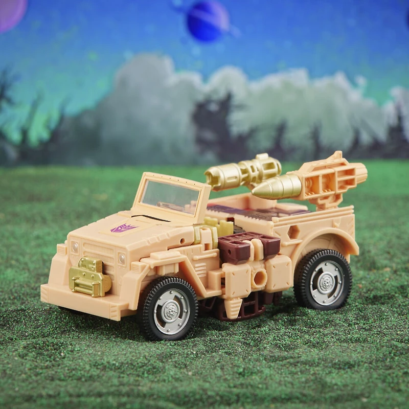 Transformers Legacy Evolution Deluxe Class Detritus 5.5 Inch Action Figure